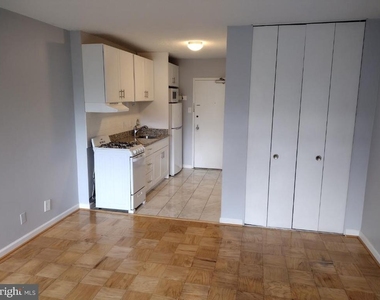 5500 Friendship Boulevard - Photo Thumbnail 1