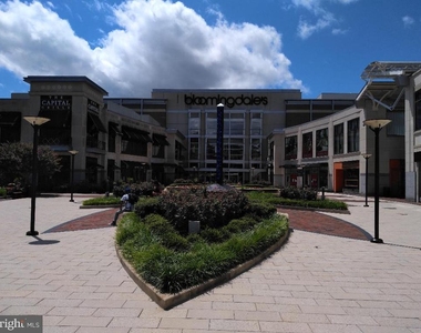 5500 Friendship Boulevard - Photo Thumbnail 12