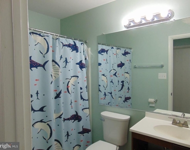 7903 Badenloch Way - Photo Thumbnail 9