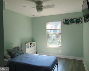 7903 Badenloch Way - Photo Thumbnail 7
