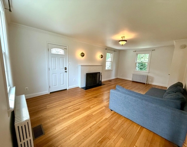 9116 Flower Avenue - Photo Thumbnail 2