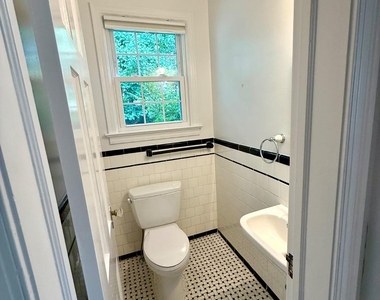 9116 Flower Avenue - Photo Thumbnail 6