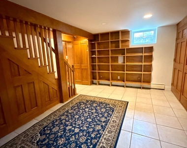 9116 Flower Avenue - Photo Thumbnail 14