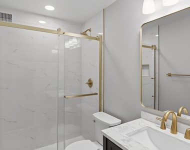 11419 Lund Place - Photo Thumbnail 16
