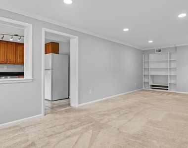 11419 Lund Place - Photo Thumbnail 7