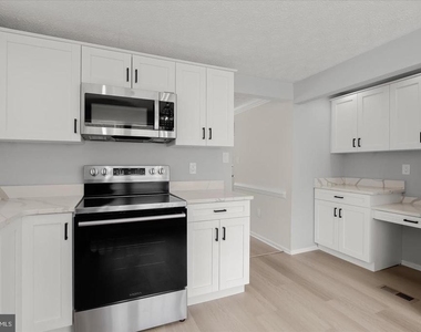 5934 Iron Frame Way - Photo Thumbnail 8