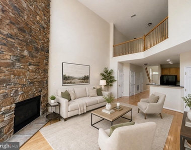 8819 Endless Ocean Way - Photo Thumbnail 5