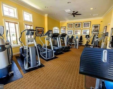 8819 Endless Ocean Way - Photo Thumbnail 24