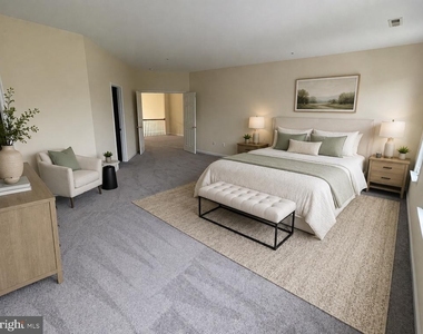 8819 Endless Ocean Way - Photo Thumbnail 11