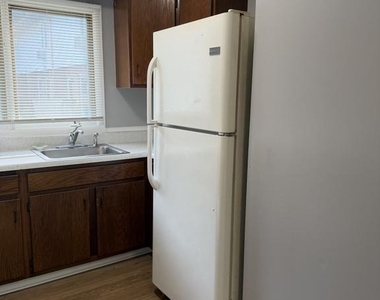 138 Alice Ann Street - Photo Thumbnail 5
