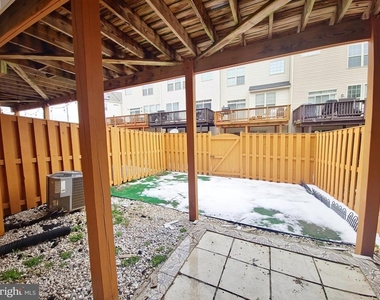 4705 Verdana Loop - Photo Thumbnail 21