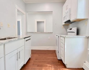 205 Oakley Street - Photo Thumbnail 11
