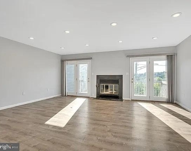 7842 C Street - Photo Thumbnail 5