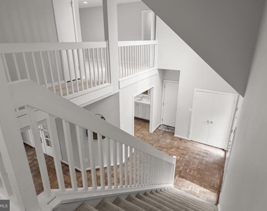 5 Whitebridge Court - Photo Thumbnail 24