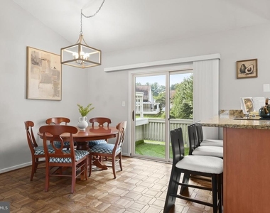 5 Whitebridge Court - Photo Thumbnail 17