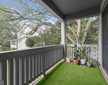 5 Whitebridge Court - Photo Thumbnail 9