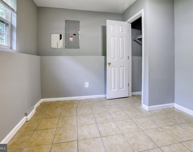 30 Flaxleaf Court - Photo Thumbnail 19
