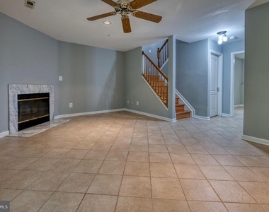 30 Flaxleaf Court - Photo Thumbnail 23