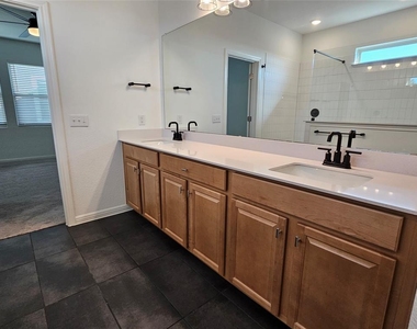 1820 Cantonata Dr - Photo Thumbnail 32