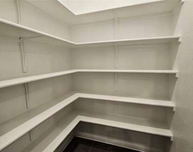 1820 Cantonata Dr - Photo Thumbnail 23