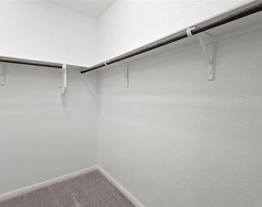 1820 Cantonata Dr - Photo Thumbnail 34
