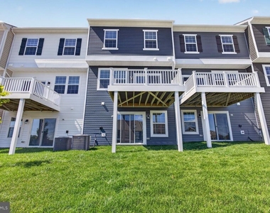 27 Merion Avenue - Photo Thumbnail 18