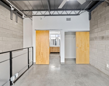 4801 S. Congress Ave - Photo Thumbnail 13