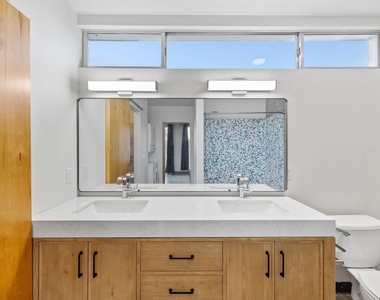 4801 S. Congress Ave - Photo Thumbnail 17