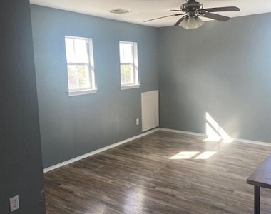 1608 Bowerton Dr - Photo Thumbnail 11