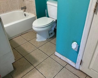 3616 7th Street - Photo Thumbnail 3