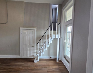 917 N Calvert Street - Photo Thumbnail 5