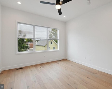 1207 Dellwood Avenue - Photo Thumbnail 21