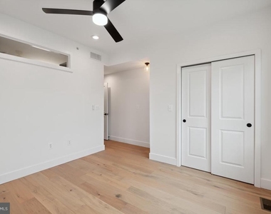 1207 Dellwood Avenue - Photo Thumbnail 19