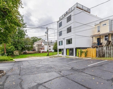 1207 Dellwood Avenue - Photo Thumbnail 34
