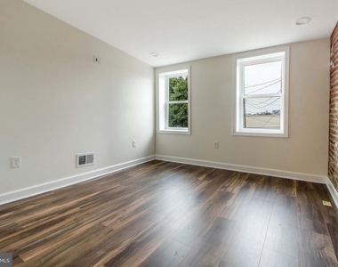 333 S Conkling Street - Photo Thumbnail 15