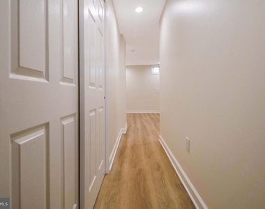333 S Conkling Street - Photo Thumbnail 25