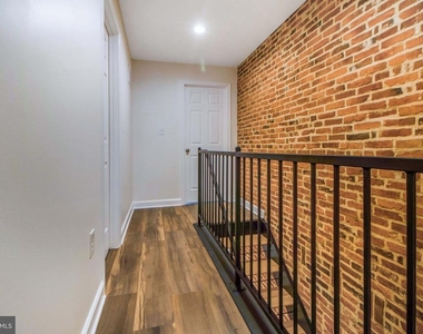 333 S Conkling Street - Photo Thumbnail 19