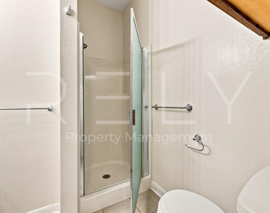 2908 Whisper Oaks Ln - Photo Thumbnail 21