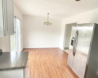 231 Sycamore Road - Photo Thumbnail 3