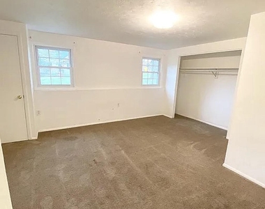 231 Sycamore Road - Photo Thumbnail 8