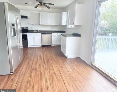231 Sycamore Road - Photo Thumbnail 2