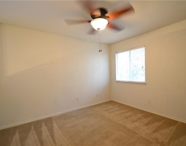 8322 Alvin High - Photo Thumbnail 11