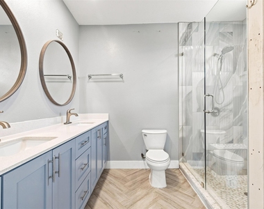 600 Highland Ranch Way - Photo Thumbnail 7