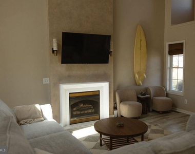 42 Deerfield Lane - Photo Thumbnail 2