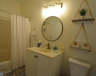 300 Pebble Drive - Photo Thumbnail 15