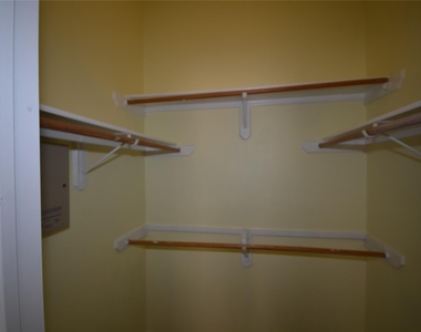 4729 Castleman Dr - Photo Thumbnail 30