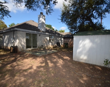 4729 Castleman Dr - Photo Thumbnail 18