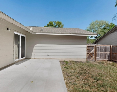 6507 Middleham Pl - Photo Thumbnail 16