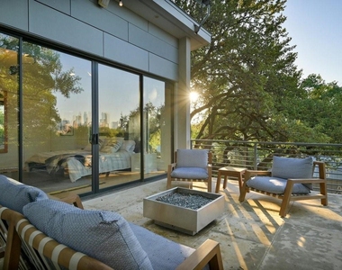 1402 Alta Vista Ave - Photo Thumbnail 3