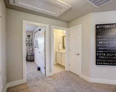 11102 Railway Ln - Photo Thumbnail 36